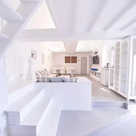 וילה Carpis Villa With Caldera Views And Private Jacuzzi In Fira *