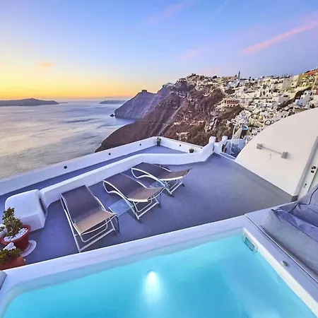 Carpis Villa With Caldera Views And Private Jacuzzi In Fira